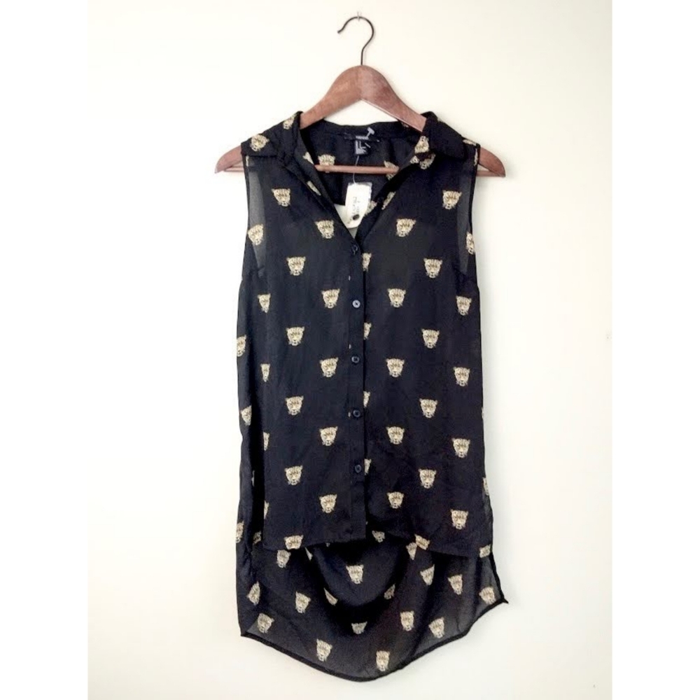 Forever 21 NWT Open Back Size Small
